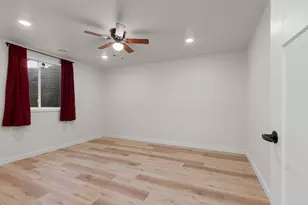 4884 Wyld Berry Wy, Hobart, WI 54155 - Photo 43