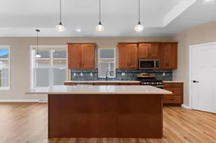 4884 Wyld Berry Wy, Hobart, WI 54155 - Photo 15