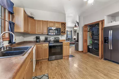 285 S Seymour Street, Fond du Lac, WI 54935 - Photo 7