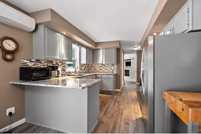 2359 Sunrise Court, Green Bay, WI 54302 - Photo 19