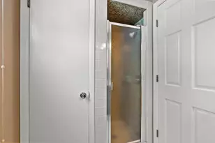 2359 Sunrise Ct, Green Bay, WI 54302 - Photo 31