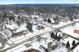 2359 Sunrise Ct, Green Bay, WI 54302 - Photo 57