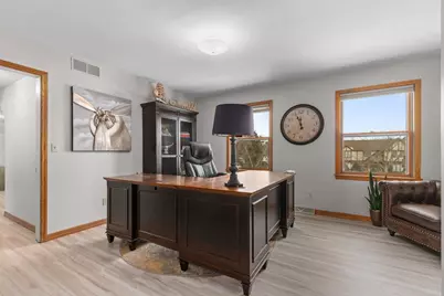 1960 Cliffview Court, Oshkosh, WI 54902 - Photo 31