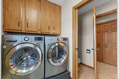 1960 Cliffview Court, Oshkosh, WI 54902 - Photo 27