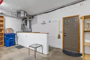 1960 Cliffview Ct, Oshkosh, WI 54902 - Photo 49