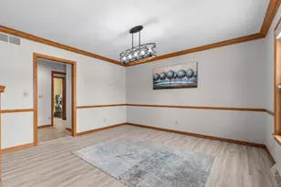 1960 Cliffview Ct, Oshkosh, WI 54902 - Photo 13