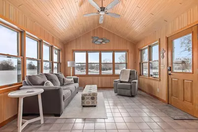 1960 Cliffview Court, Oshkosh, WI 54902 - Photo 25