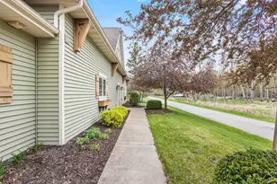 4882 S Bayshore Ln, Oconto, WI 54153 - Photo 47