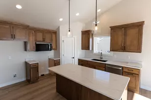 1255 W Thorn Crk Dr, Hilbert, WI 54129 - Photo 27