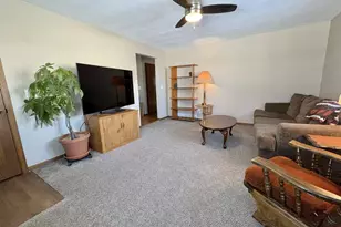 2723 Main Ave, Kaukauna, WI 54130 - Photo 7