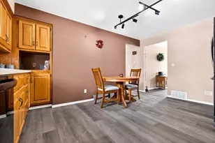 664 W Factory St, Seymour, WI 54165 - Photo 25