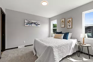 1910 Southland Ln, New London, WI 54961 - Photo 21