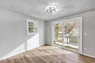 2615 Woodridge Ln, Green Bay, WI 54304 - Photo 11