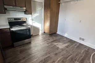 160 S Hickory St, Fond du Lac, WI 54935 - Photo 13