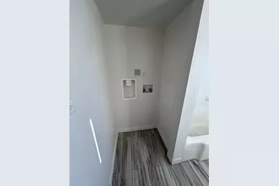 160 S Hickory Street, Fond du Lac, WI 54935 - Photo 11