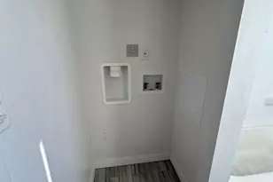 160 S Hickory St, Fond du Lac, WI 54935 - Photo 11