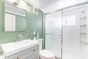 1124 Hastings St, Green Bay, WI 54301 - Photo 13