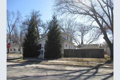 921 Liberty Street, Green Bay, WI 54304 - Photo 1