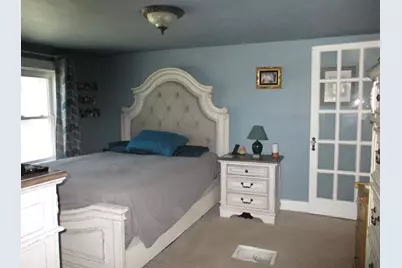 921 Liberty Street, Green Bay, WI 54304 - Photo 9