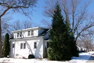 921 Liberty St, Green Bay, WI 54304 - Photo 3