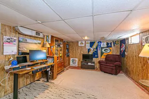 908 8th St, Menasha, WI 54952 - Photo 27