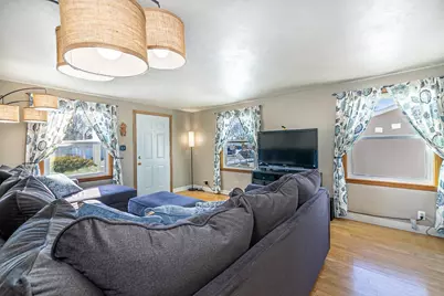 908 Eighth Street, Menasha, WI 54952 - Photo 5