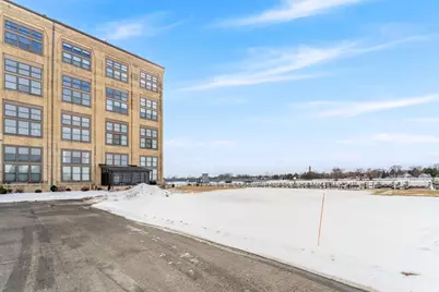 1545 Arboretum Drive #327, Oshkosh, WI 54901 - Photo 43