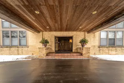 1545 Arboretum Drive #327, Oshkosh, WI 54901 - Photo 5