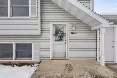 1601 S Sundown Lane, Appleton, WI 54915 - Photo 5