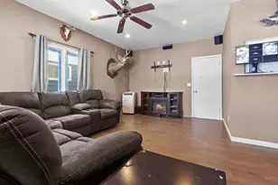 124 N Wood Ave, Peshtigo, WI 54157 - Photo 5