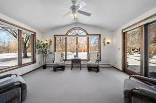 2751 Allouez Ave, Green Bay, WI 54311 - Photo 9