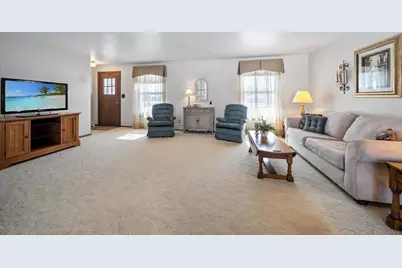 2751 Allouez Avenue, Green Bay, WI 54311 - Photo 13