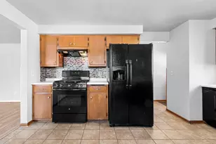 112 Yale St, Green Bay, WI 54303 - Photo 5