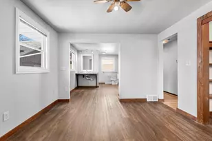 112 Yale St, Green Bay, WI 54303 - Photo 13