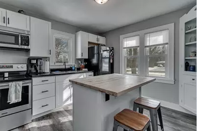 351 E Scott Street, Omro, WI 54963 - Photo 5