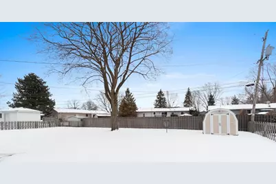 1521 Careful Drive, Green Bay, WI 54304 - Photo 47