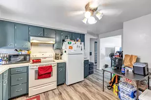 708 N Fernmeadow Dr, Appleton, WI 54915 - Photo 3