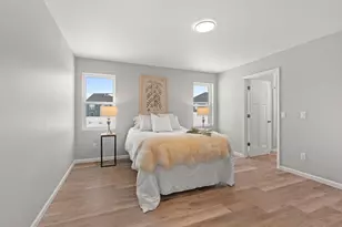 2662 Lawrence Ln, Neenah, WI 54956 - Photo 25