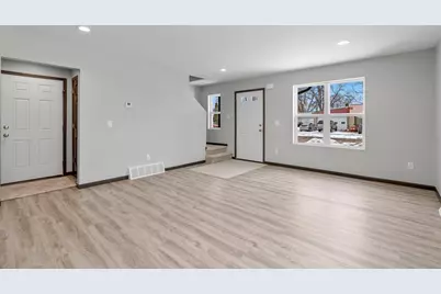 431 Scott Street, Ripon, WI 54971 - Photo 9