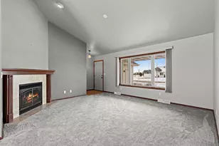 1728 Ballinamore Pl, De Pere, WI 54115 - Photo 3