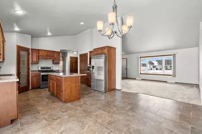 1728 Ballinamore Place, De Pere, WI 54115 - Photo 11