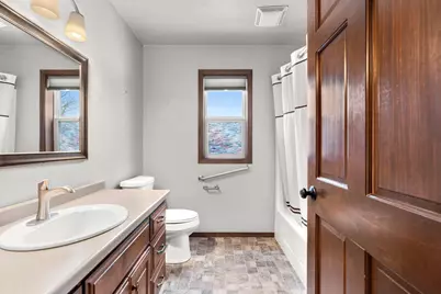 1728 Ballinamore Place, De Pere, WI 54115 - Photo 33