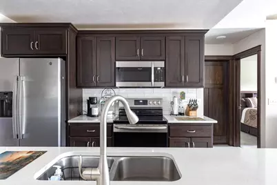 4842 Marlo Way #35, Appleton, WI 54913 - Photo 3