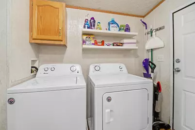 882 Lilac Road, Little Suamico, WI 54141 - Photo 13