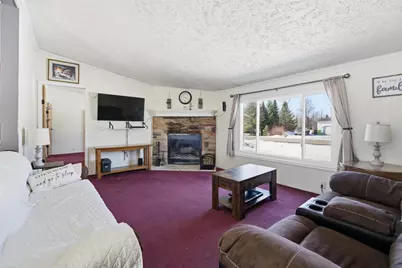 882 Lilac Road, Little Suamico, WI 54141 - Photo 3