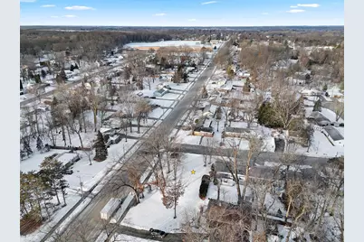 1437 Baumgart Road, Green Bay, WI 54304 - Photo 7