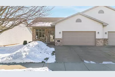 1821 E Sylvan Avenue, Appleton, WI 54915 - Photo 1