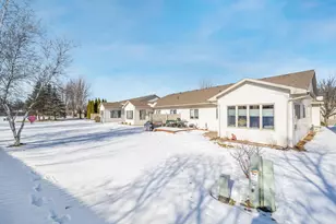 1821 E Sylvan Ave, Appleton, WI 54915 - Photo 35