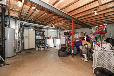 1390 Timothy Trail, Oshkosh, WI 54904 - Photo 27