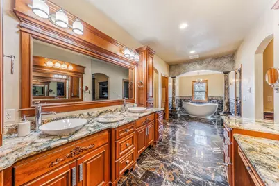 2948 Buttercup Road, Neenah, WI 54956 - Photo 51